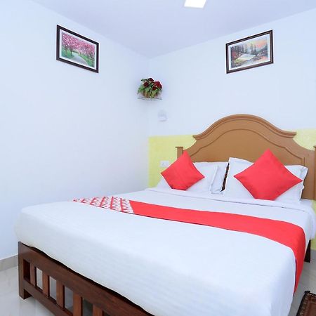 Oyo Flagship Hotel Munnar Kairali Екстер'єр фото