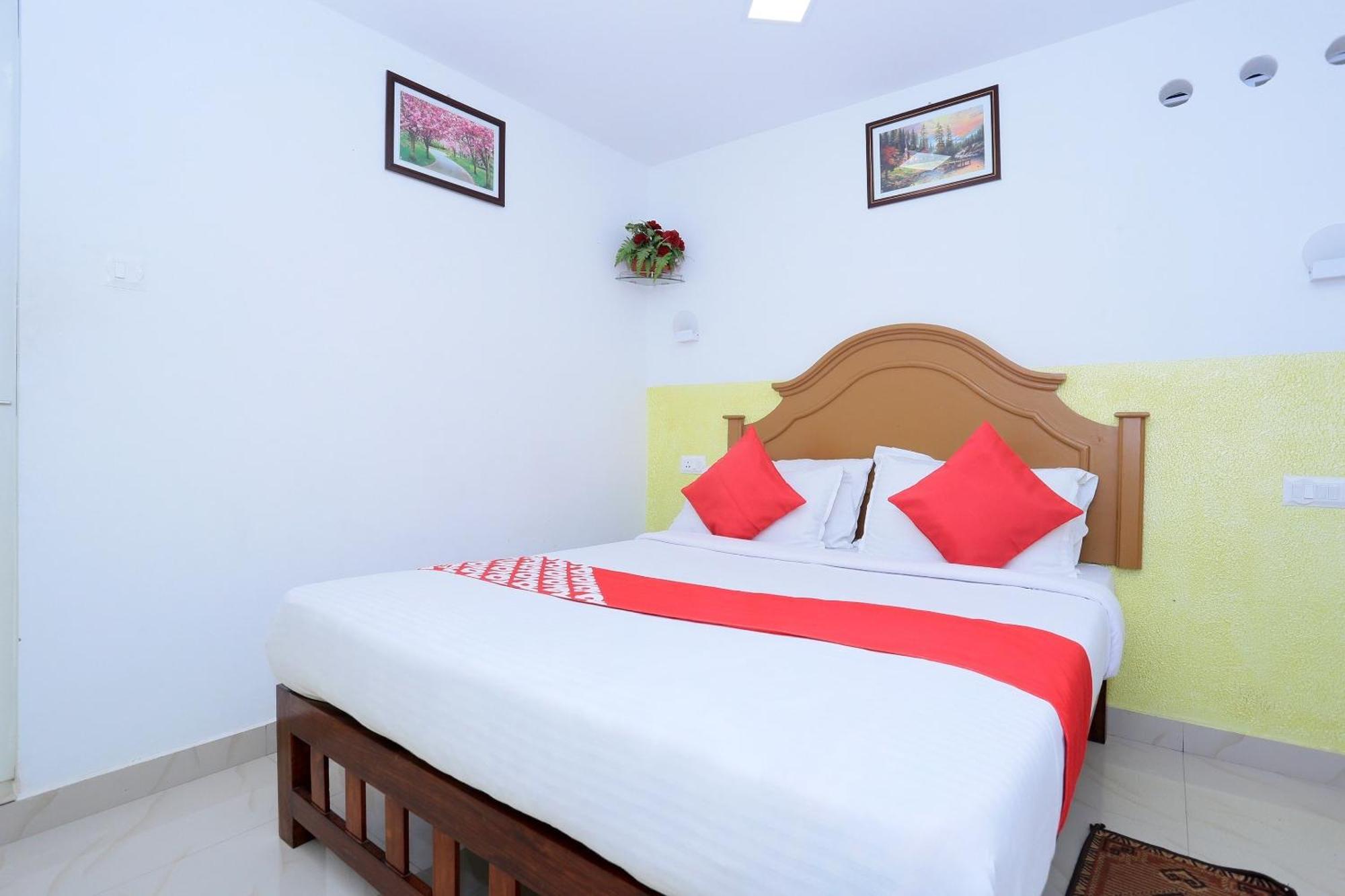 Oyo Flagship Hotel Munnar Kairali Екстер'єр фото